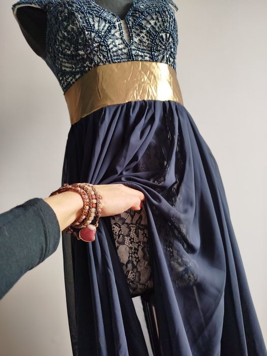 Sukienka sylwestrowa balowa cudowna S