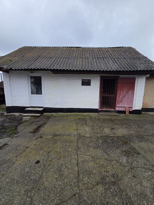 Можна по програмах! Продаж будинку з ремонтом в с.Шамраївка