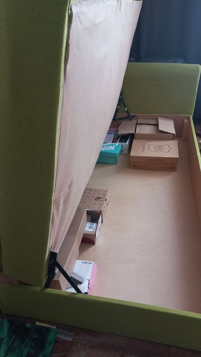 Диван полутора спальный в хорошем состоянии