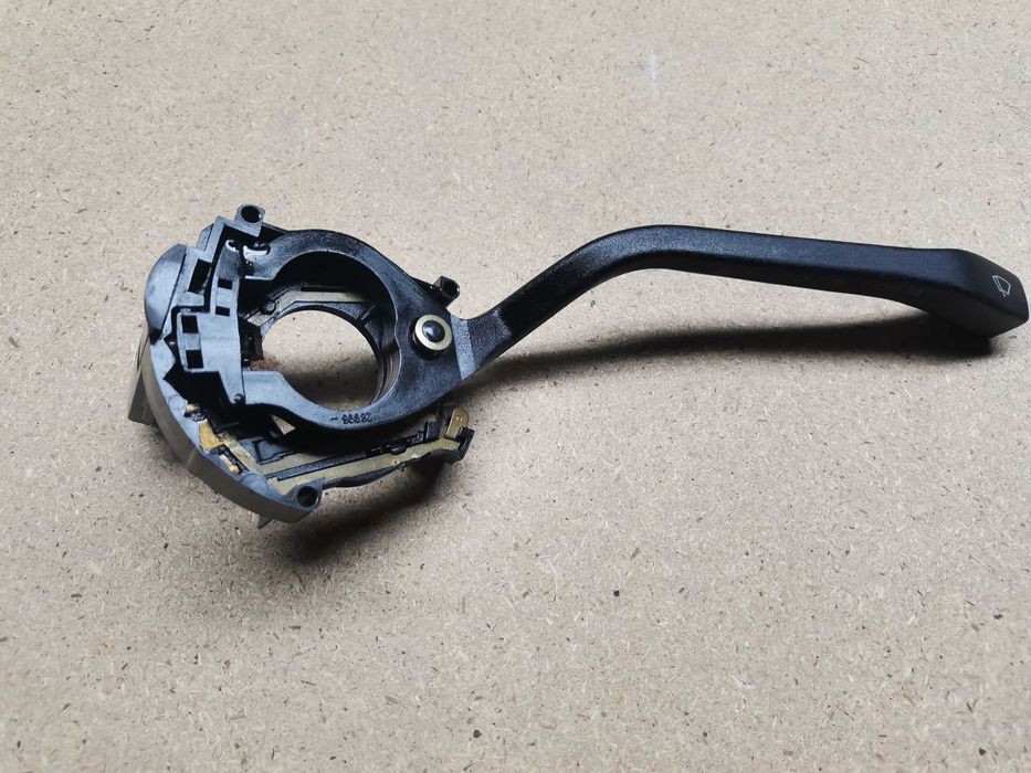 Clássicos Peças  Porsche VW Peugeot Citroen  Jaguar Mercedes Opel .