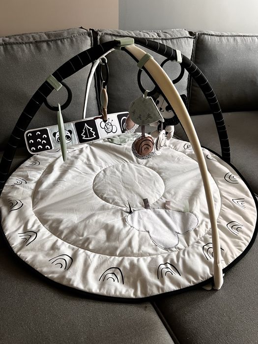Розвиваючий килимок з дугами Tiny Love «День-ніч»