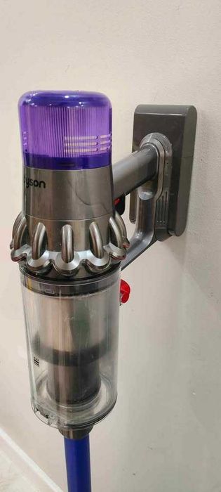 Odkurzacz Dyson v11 stan igła!