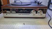 Gramofon Soundmaster Pl186h z Radiem FM