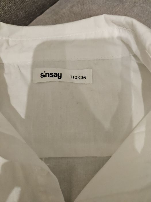 Śliczna biała koszula Sinsay w rozm.110
