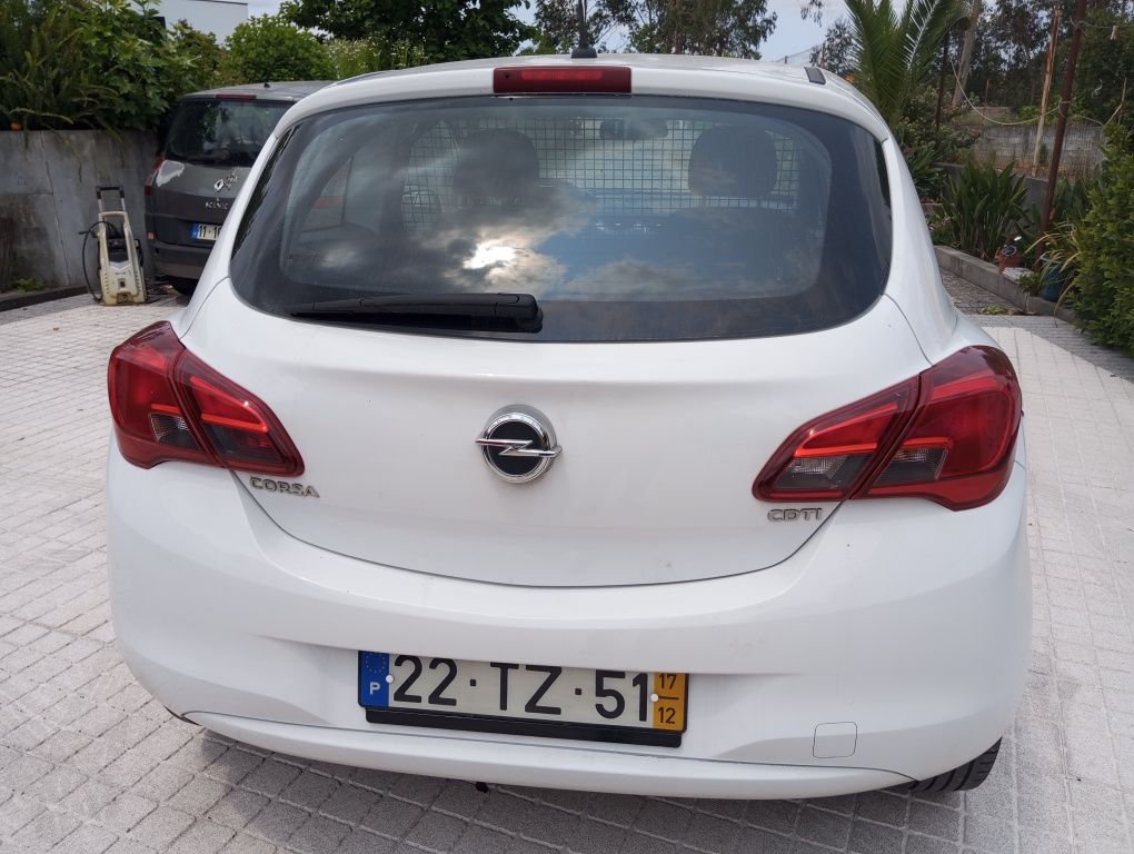 Opel corsa comercial