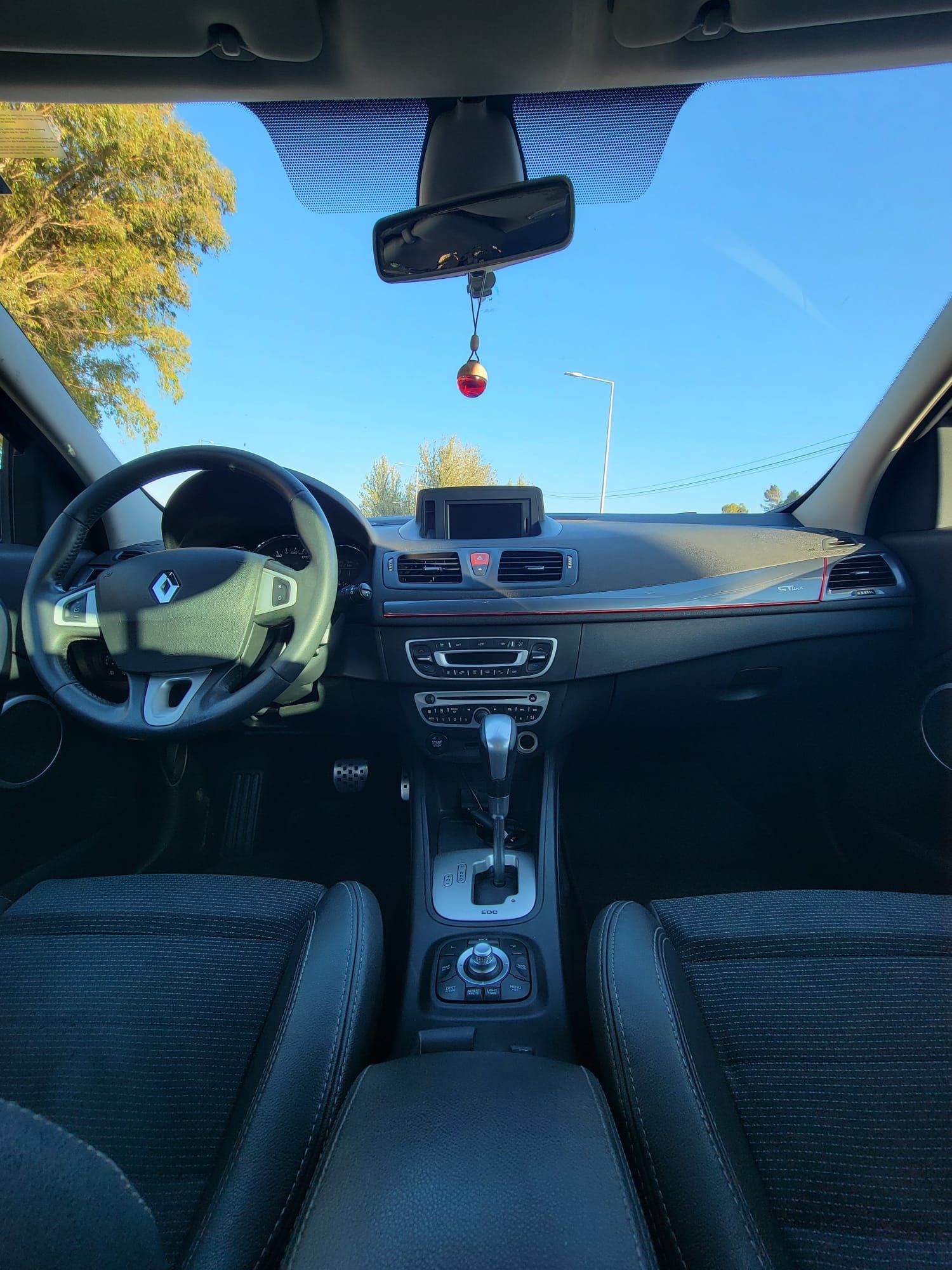 Renault megane 1.5 gtline automática