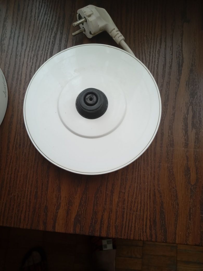 Електричний чайник Tefal