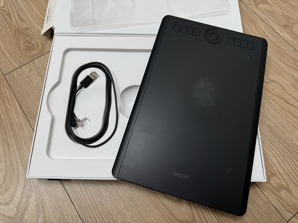 Wacom Intuos Pro M