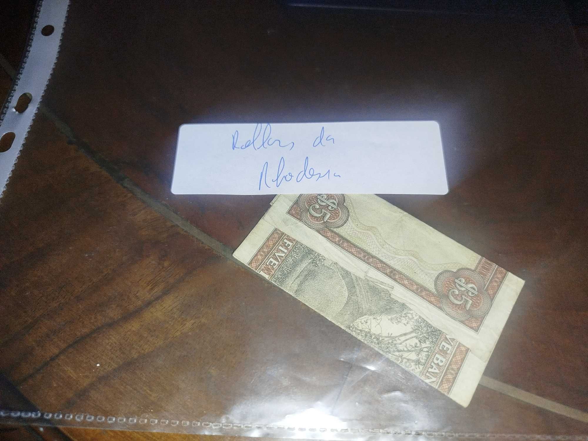 vendo moedas de varios paises