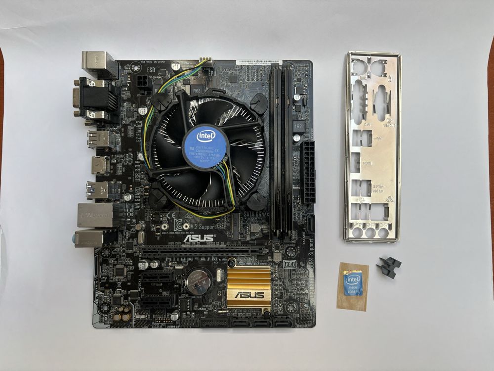 Asus H110M-A/M.2 + i5-6600 + 16GB RAM DDR4 + intel Cooler