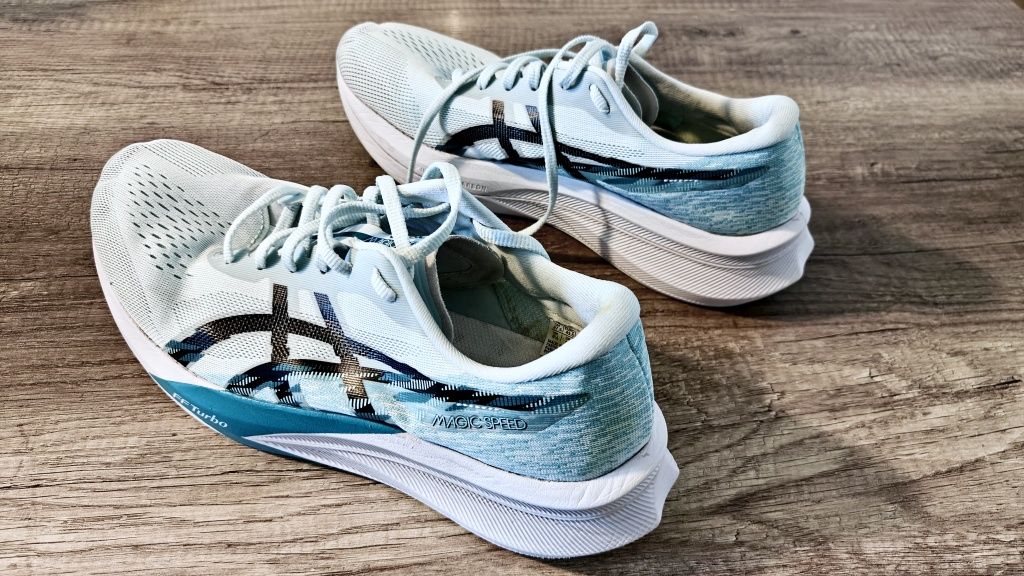 Asics Magic Speed 4