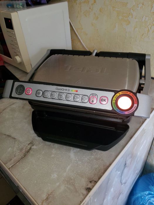 Гриль Tefal OPTIGRILL+