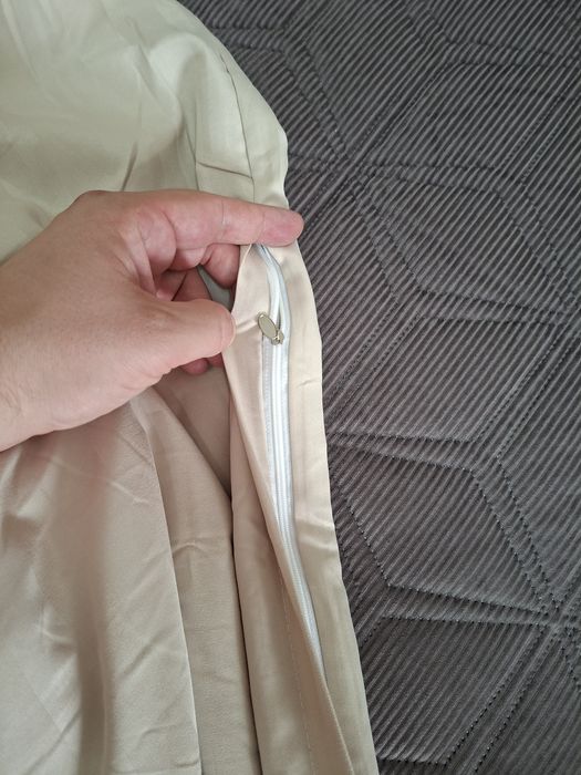 Постільна білизна