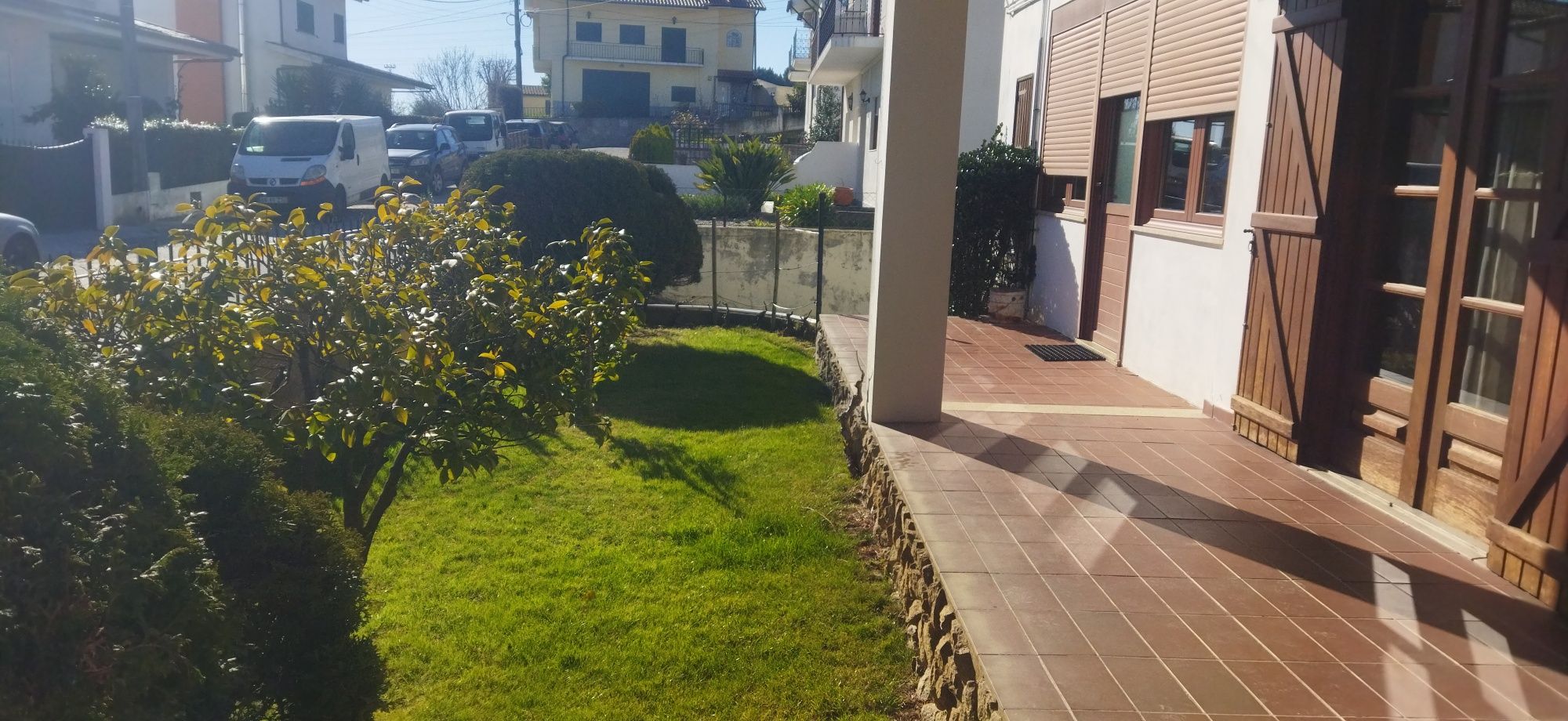 Moradia T6, Alijó