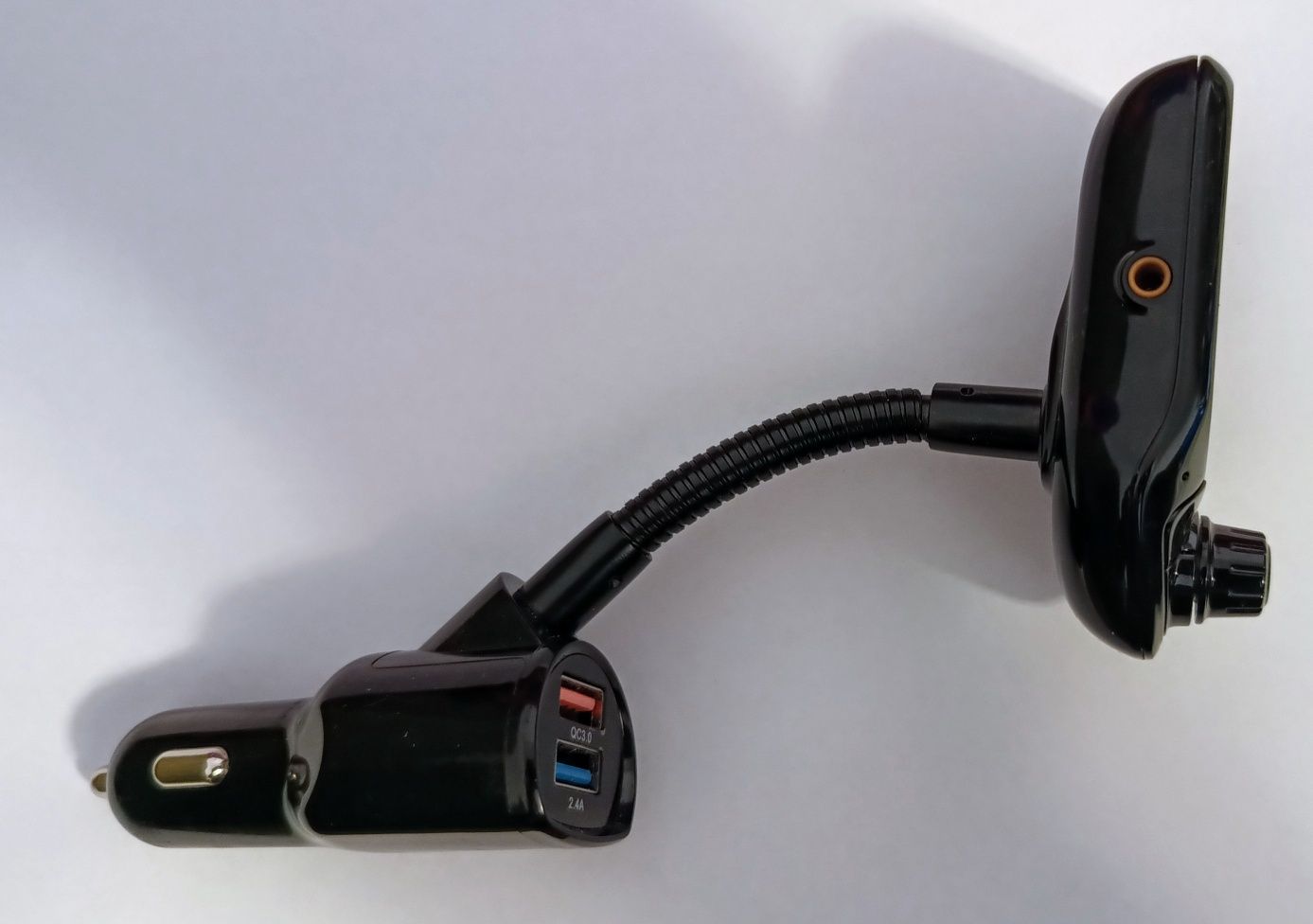 Transmiter FM T43 Bluetooth AUX karta SD pendrive USB Quickcharge 3.0!