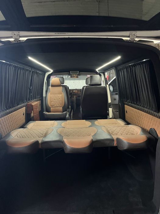 Переобладнання мікроавтобусів перетяжка сидінь обшивка салона авто