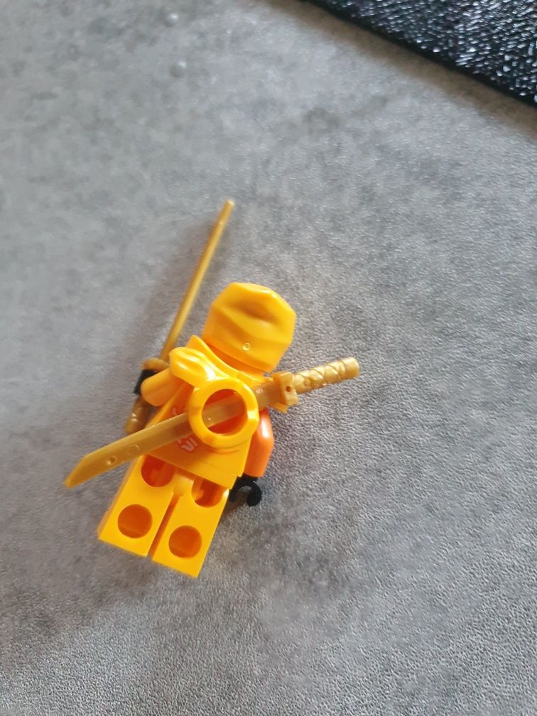 Figurka Lego ninjago Arin Dragons Rising