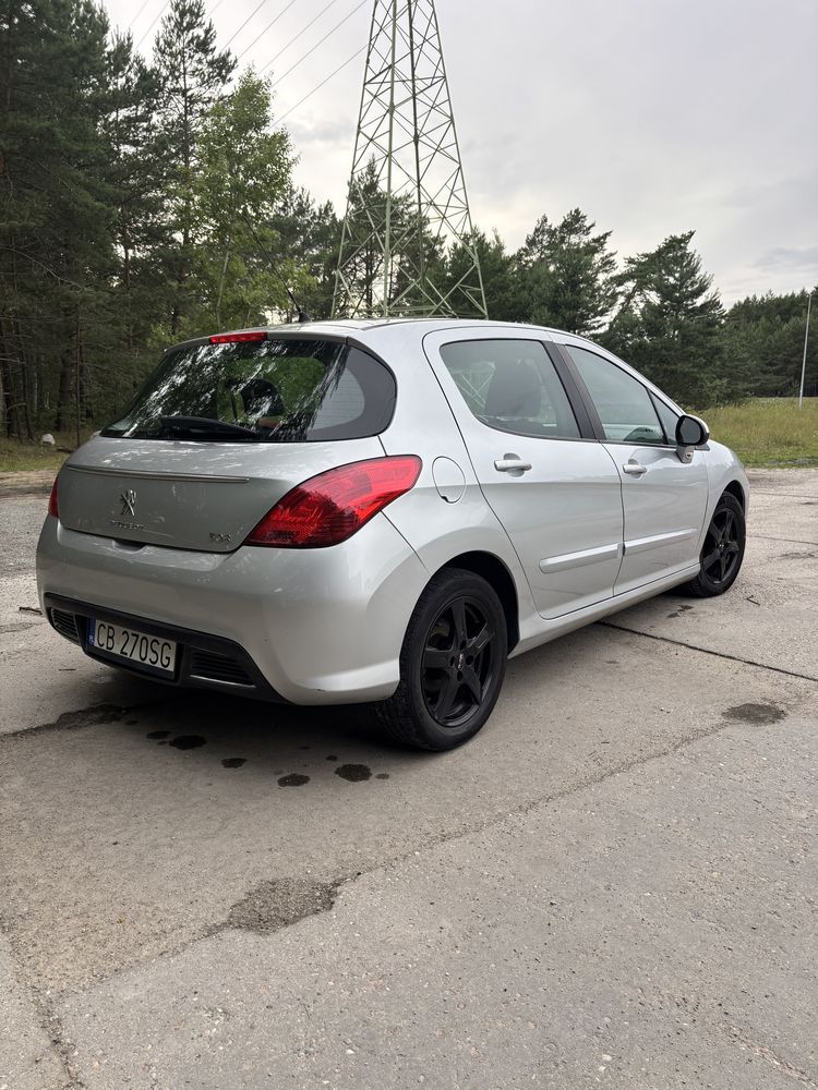 Peugeot 308 hatchback