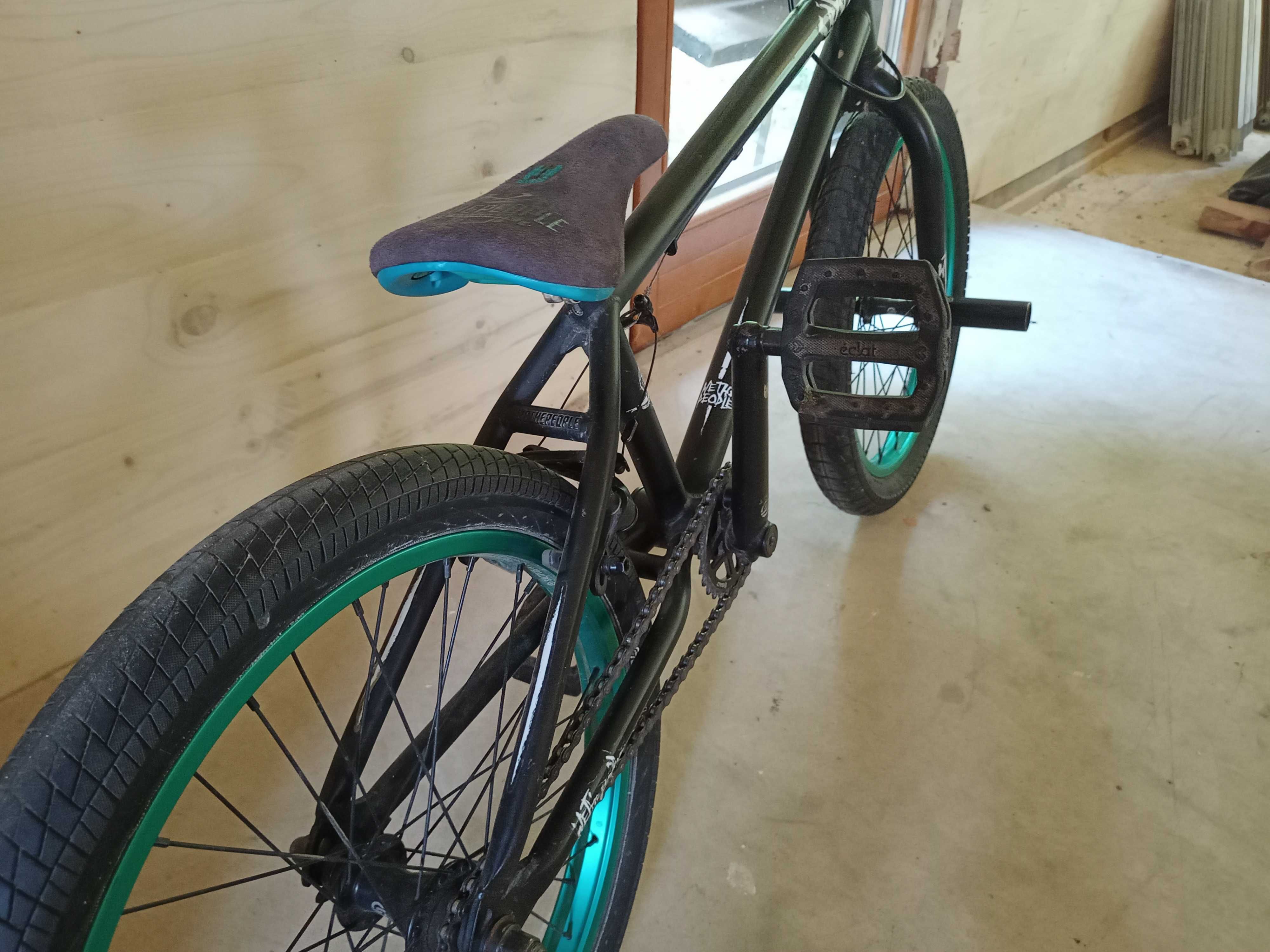 BMX THEPEOPLE z pegami      ''odblaski i hamulce gratis''