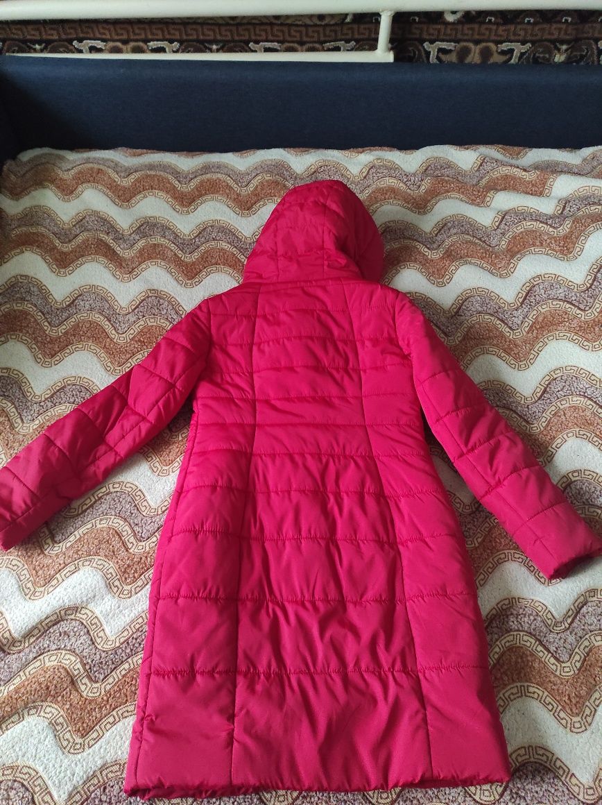 Зимове червоне пальто - розмір 48