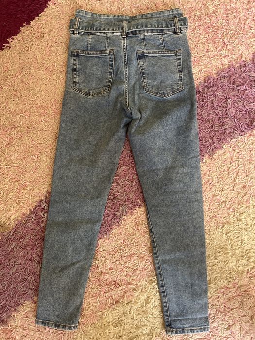 Голубые джинсы, Skinny fit