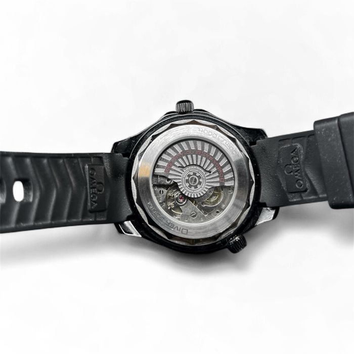 Мужские часы Omega seamaster diver 300m оригинал