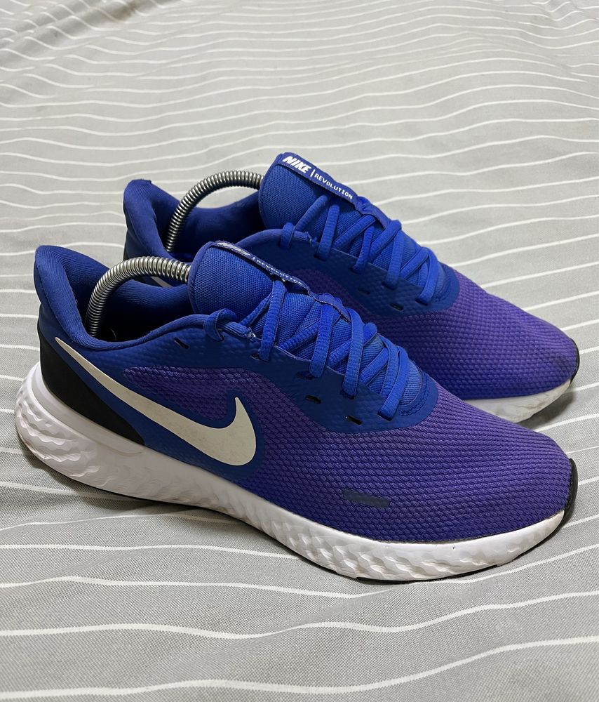 Кросівки чоловічі Nike Revolution 5 Marathon Running Shoes 44р 28 см