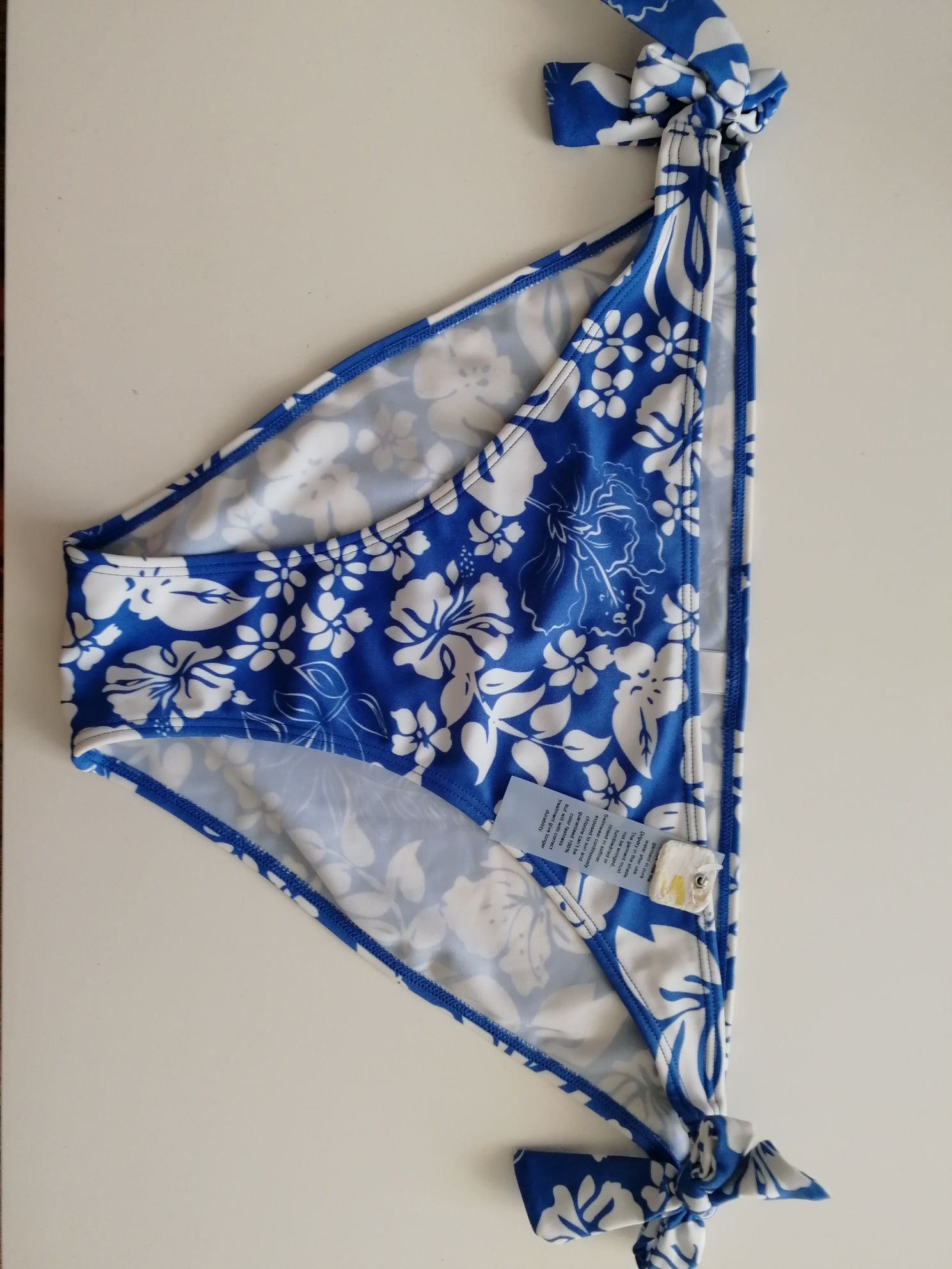 Dół od bikini firmy Cubus, rozm 42