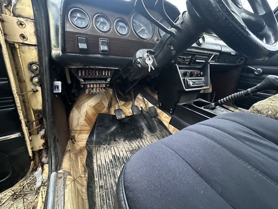 Продам ваз 21061