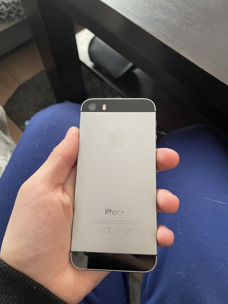 iPhone 5s 16gb space gray [opis]