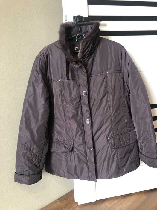 Жіноча осіння куртка, розмір 54-56