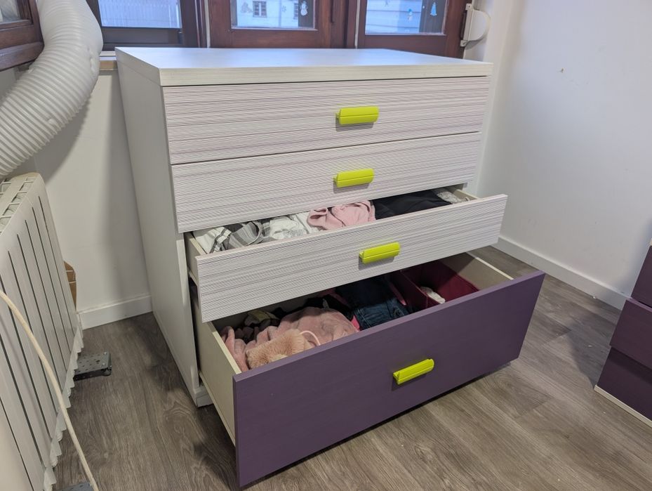 Conjunto de móveis criança (o não só?) - cama, cómodo, gavetas