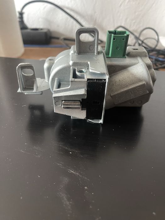 Blokada kierownicy Volvo xc60