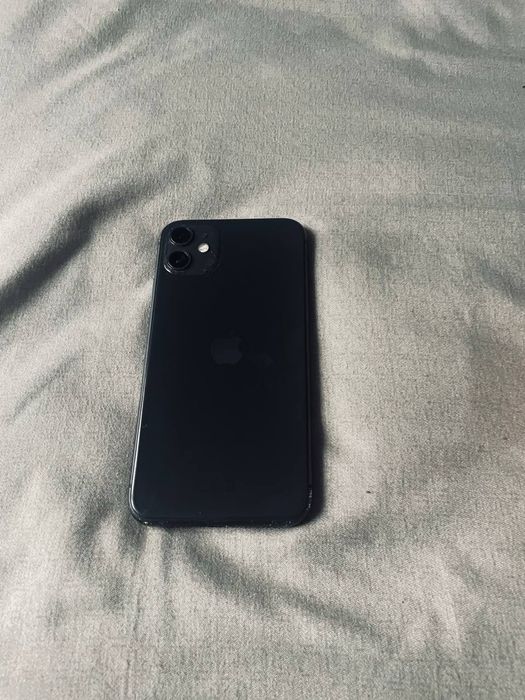 Продам Iphone на 64gb
