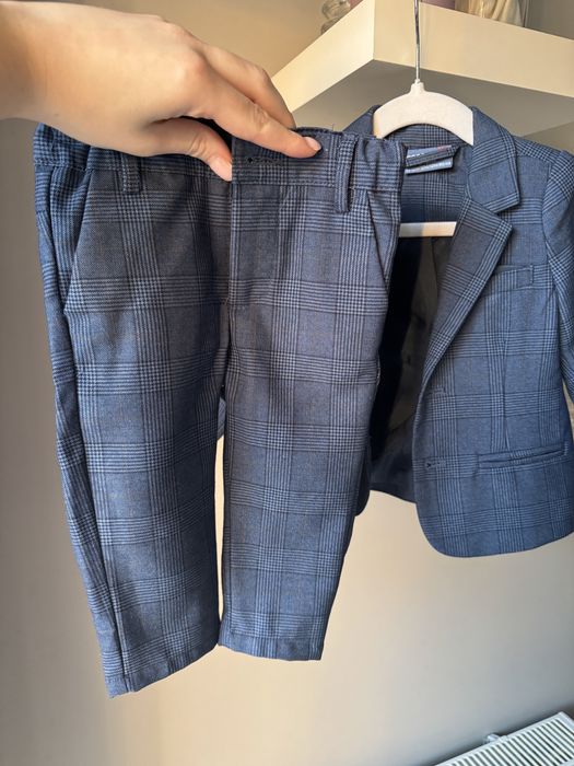 Нарядний костюм на рочок 80 см