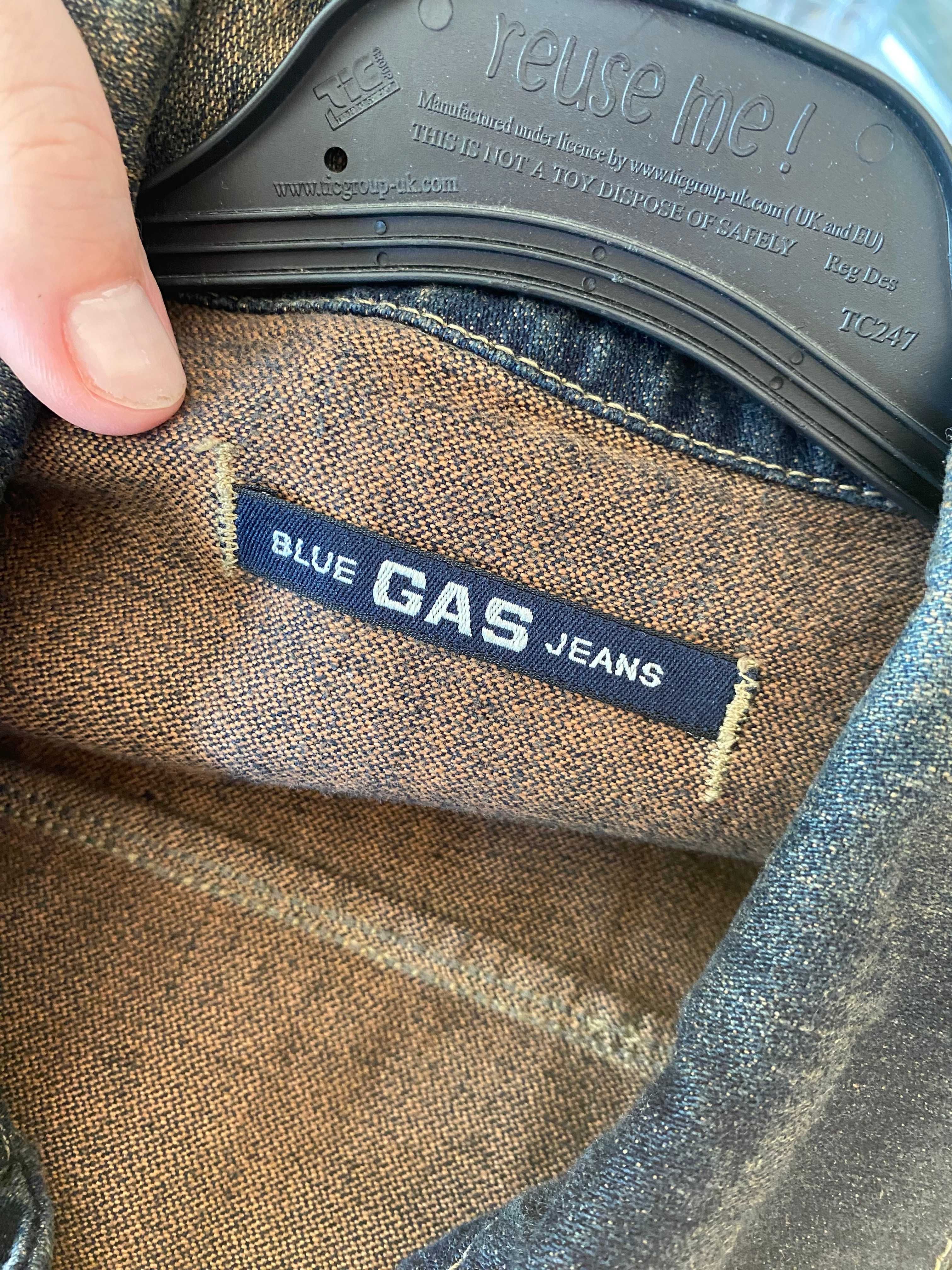 kurtka jeansowa GAS *rozm M *klatka 106*przecierana