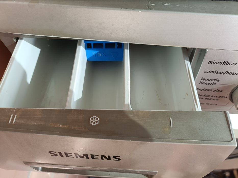 Máquina lavar roupa Siemens iQ500 Inox