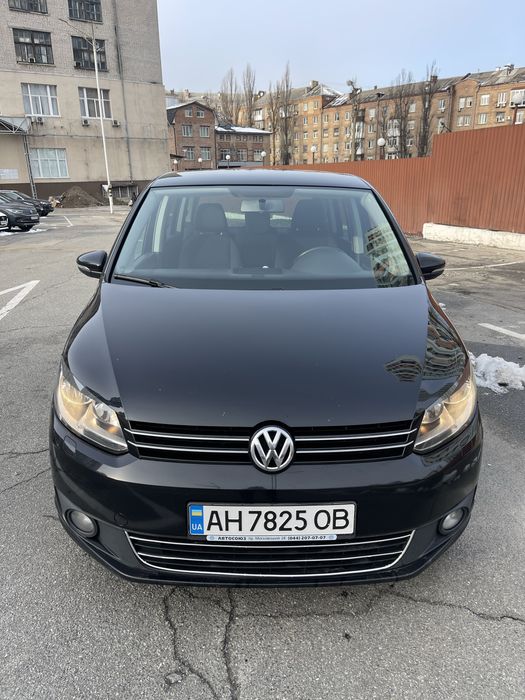 Продам Volkswagen Touran