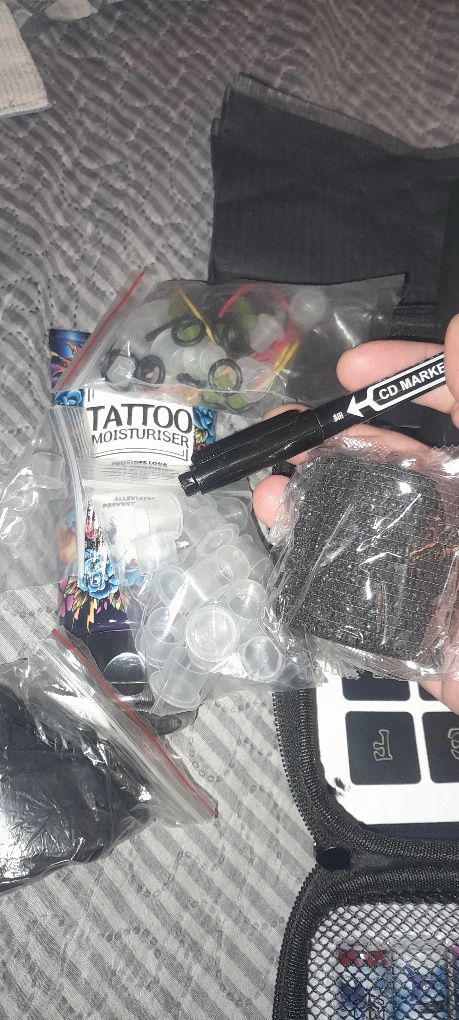 Vendo kit de tatuagens Poseidon