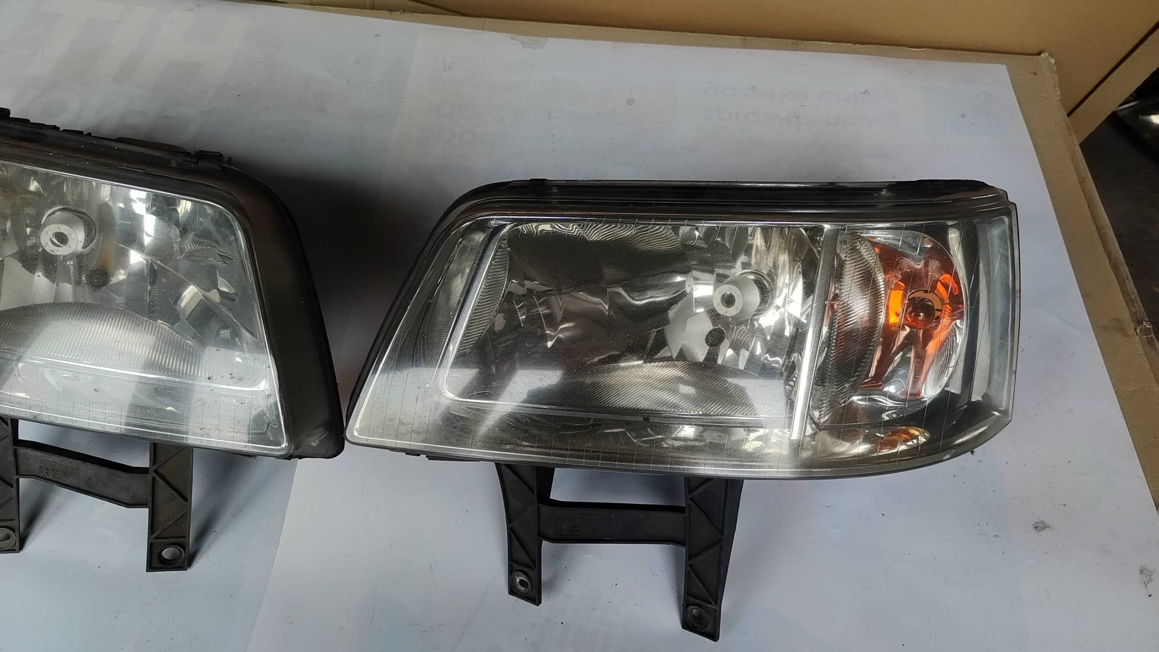 Lampy przód Lewa Prawa Kpl VW Transporter t5 03-10.r Europa
