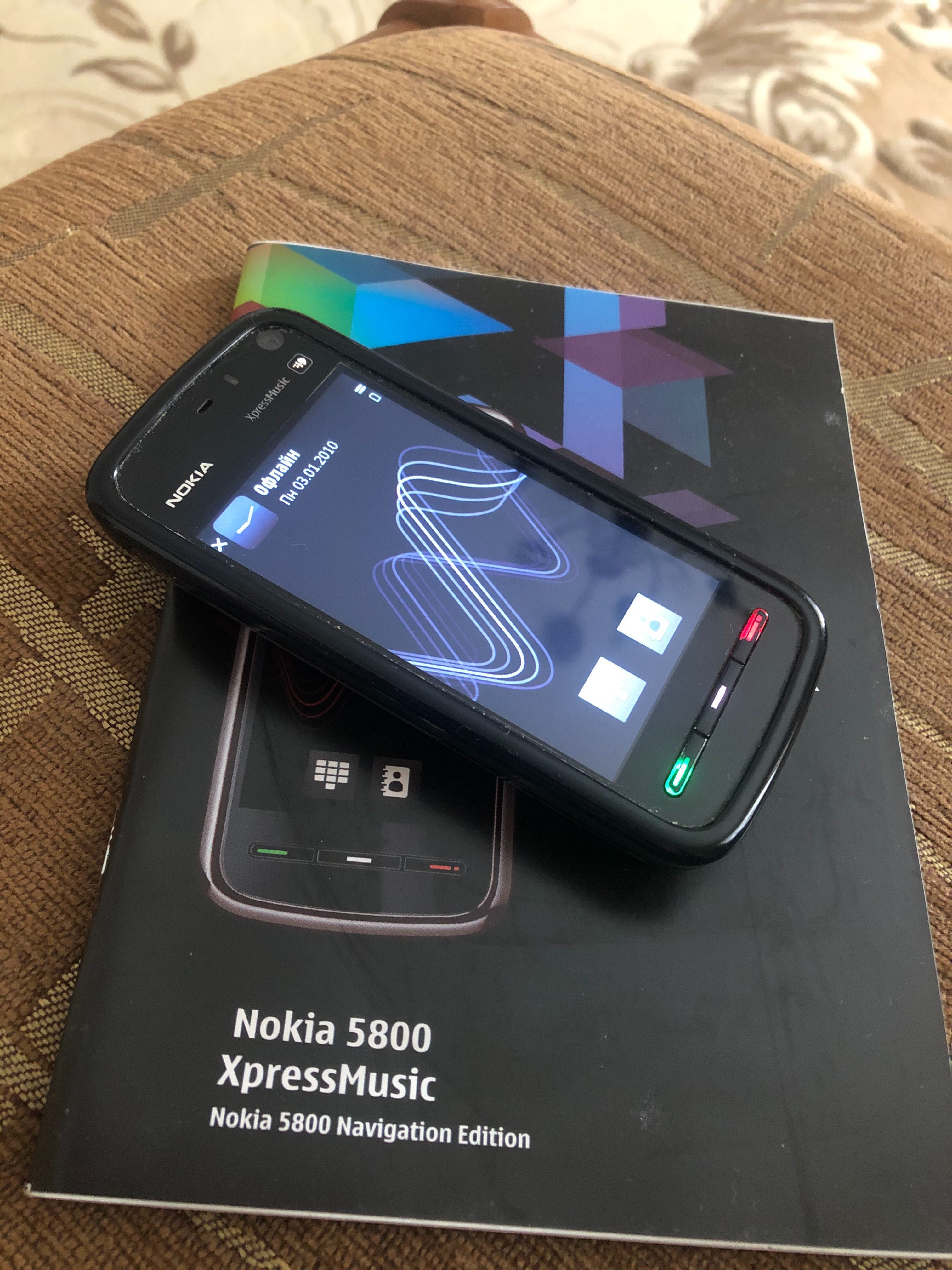 Nokia 5800 не включается, оригинал