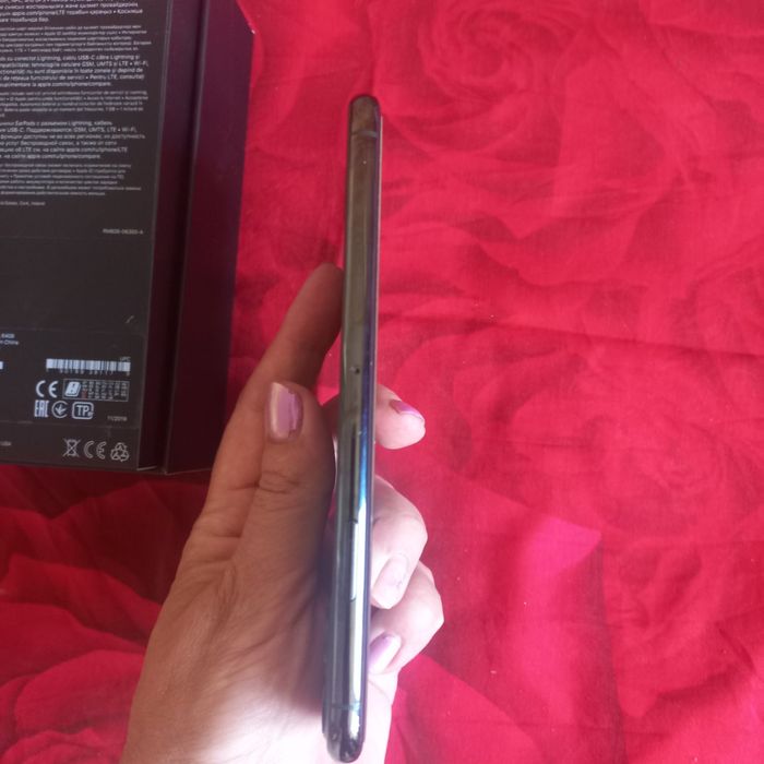 iPhone 11 Pro Max 64Gb ТЕРМІНОВО