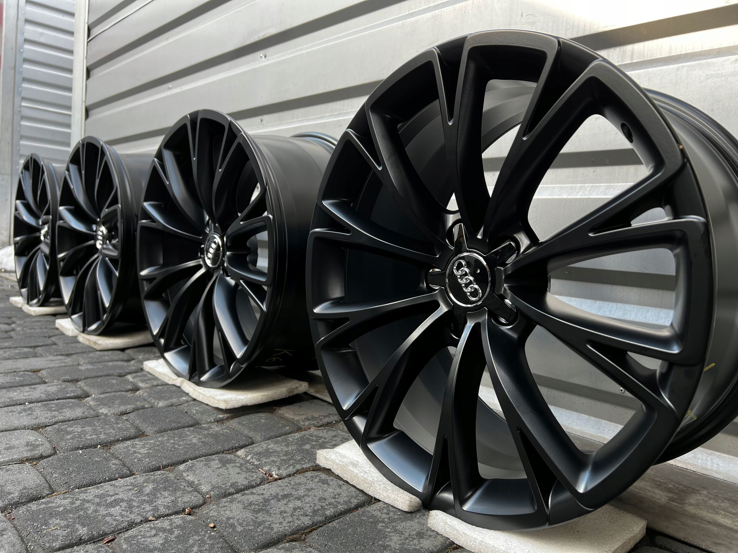 Oryginalne Felgi Audi 19 A4 A5 A6 A7 A8 Q3 Q5 Q7