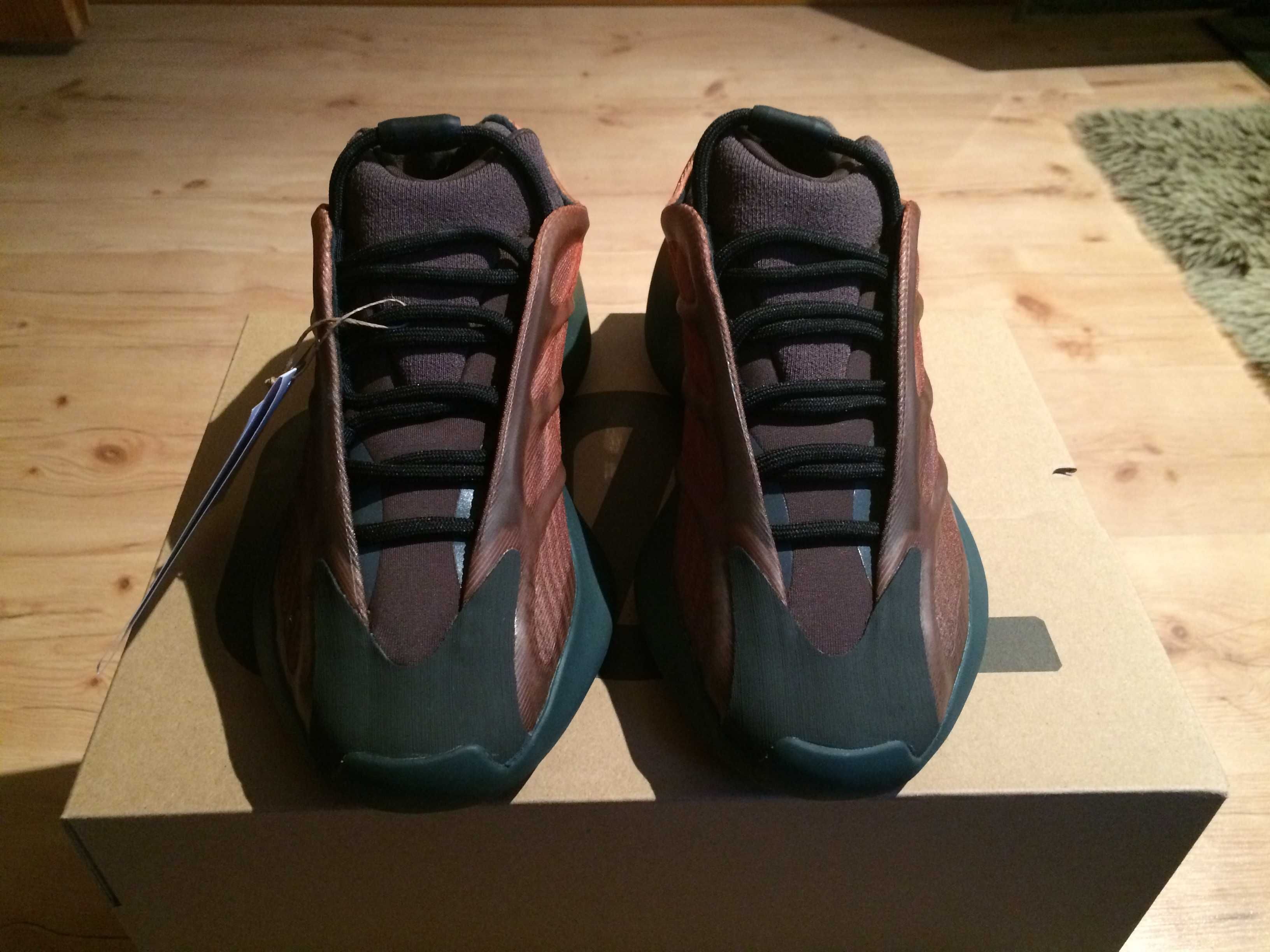 NOWE Adidas Yeezy 700 V3 Copper Fade r.38 (5,5 US)