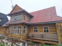 Dom drewniany do przeniesienia lub rozbiórki.