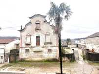 Moradia T6 para venda