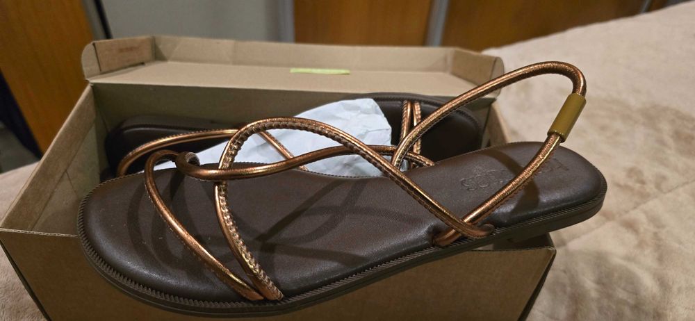 Sandálias Havaianas Una Manga tam.40