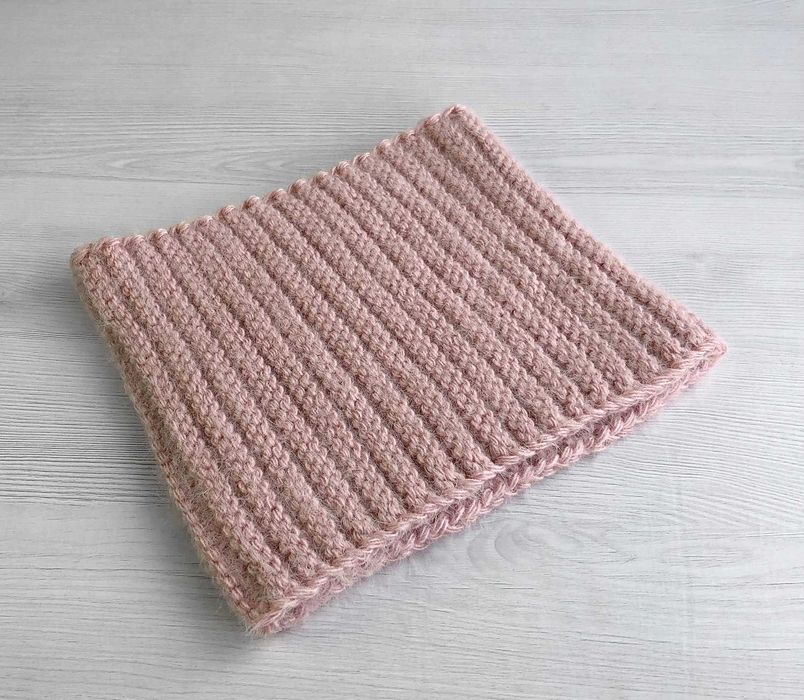 Зимний комплект для девочки 5 6 7 8 лет: теплая детская шапка и хомут