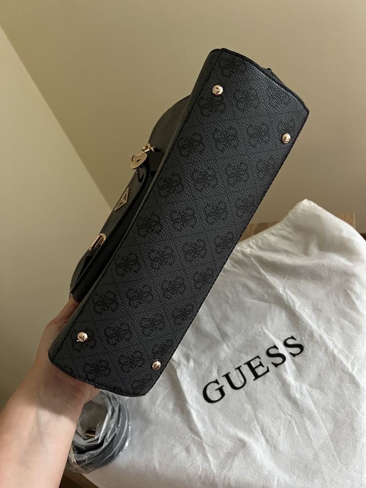 Torebka guess czarna