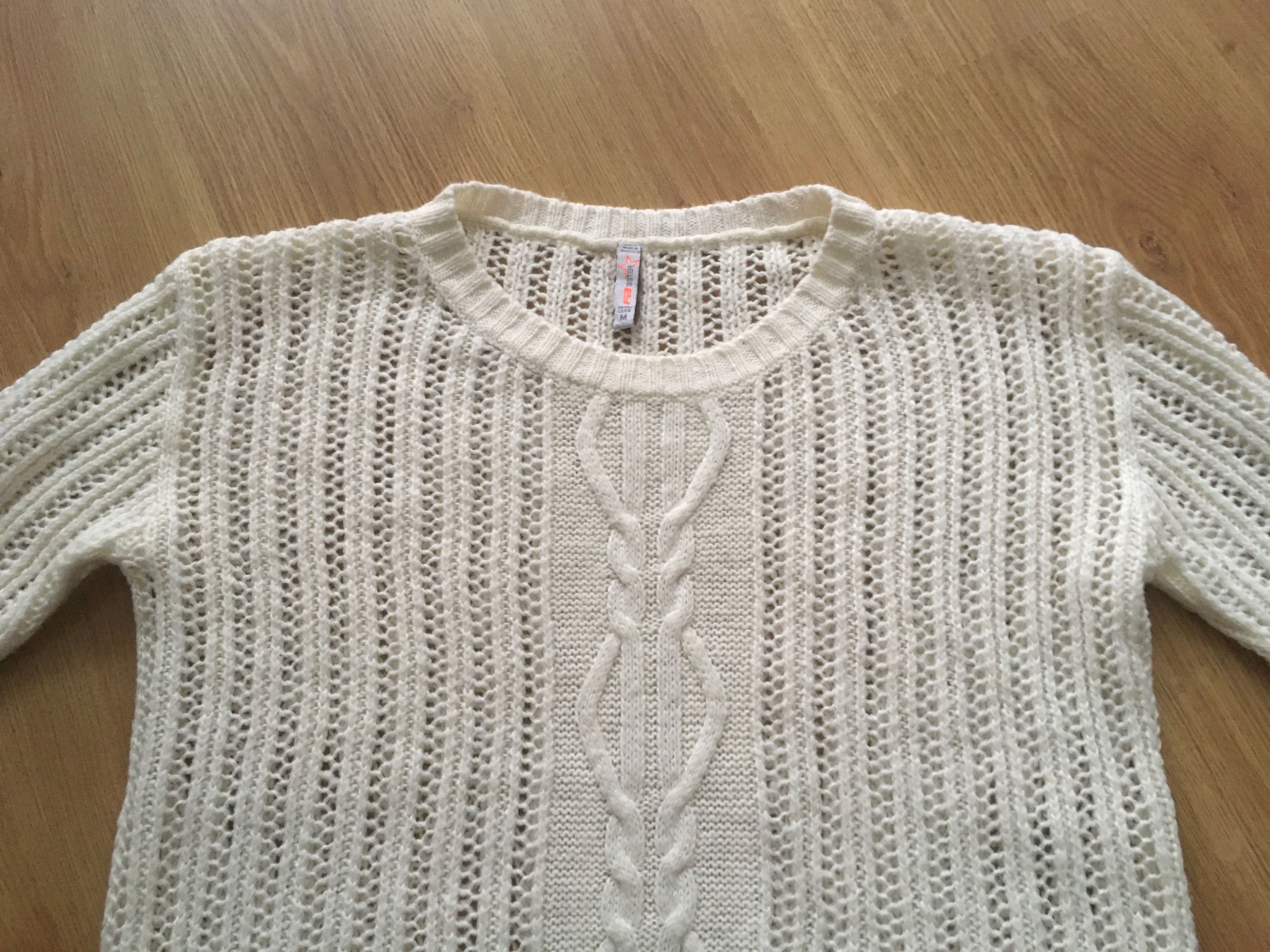 Sweter damski ecru luźny splot 38/M